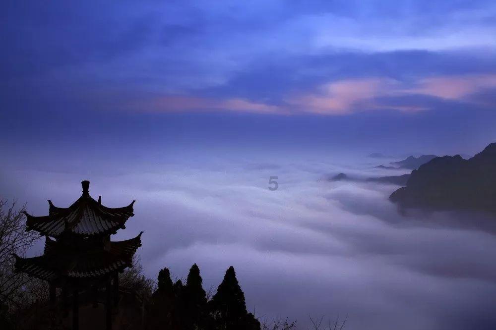 浪漫的雨季