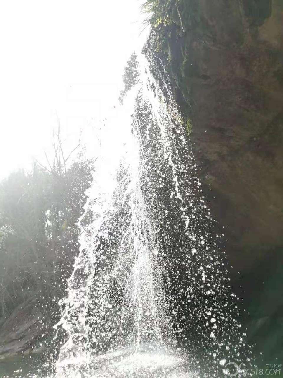 中铁十局参建的天津轨道交通B1线新年首台盾构机顺利始发