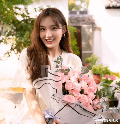 女孩的时装封面