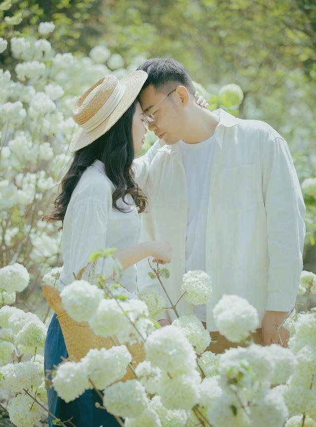 快手-W授出约652.29万份受限制股份单位