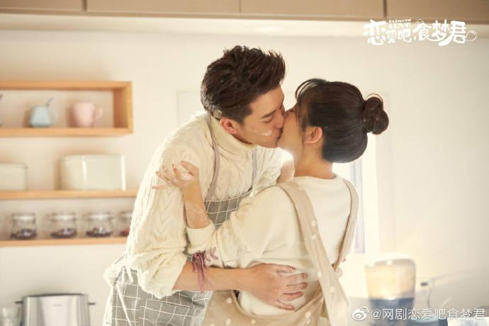 你会要亲戚家儿童旧衣服吗?孩子穿旧衣服有这两个危害你知道吗?