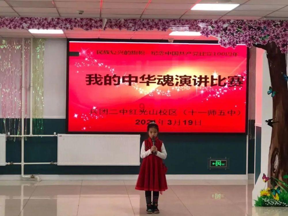 逃离天蓝色房屋