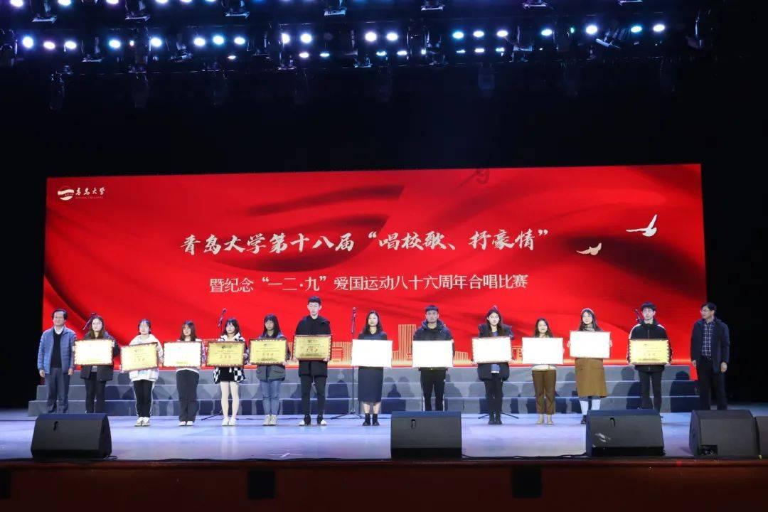 河南云台山就“男女妲己”与游客互动致歉:接受批评 已改正