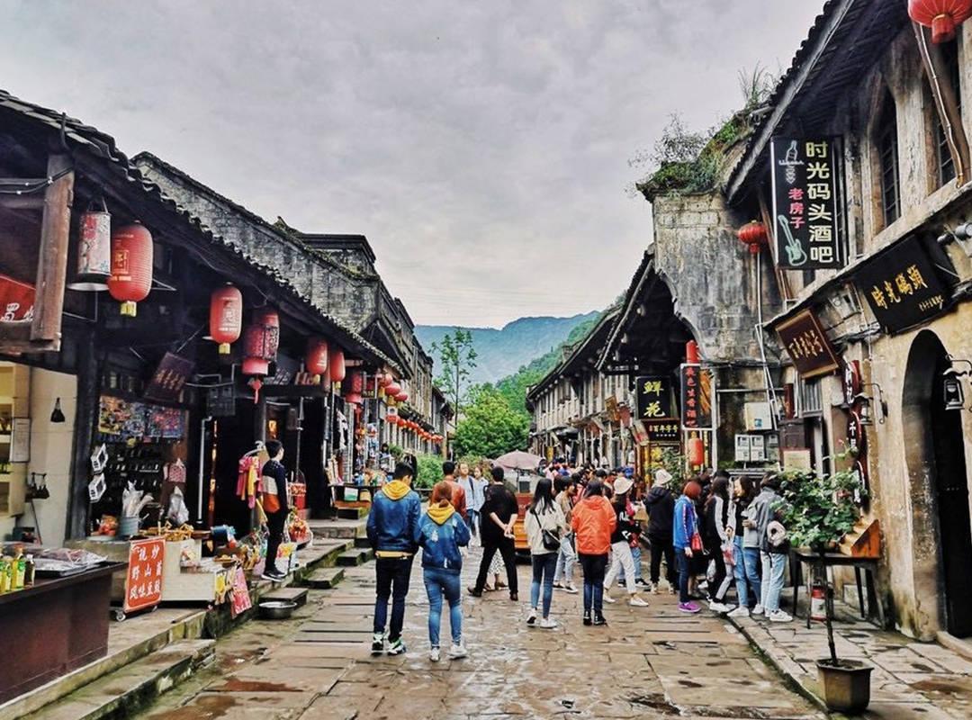 《大江大河3》雷霆资金缺口巨大，万广鑫跑路，雷正明趁机上位