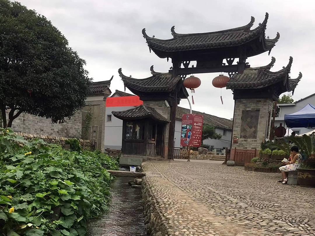 冰冻饺子没熟透吃了？游戏画面