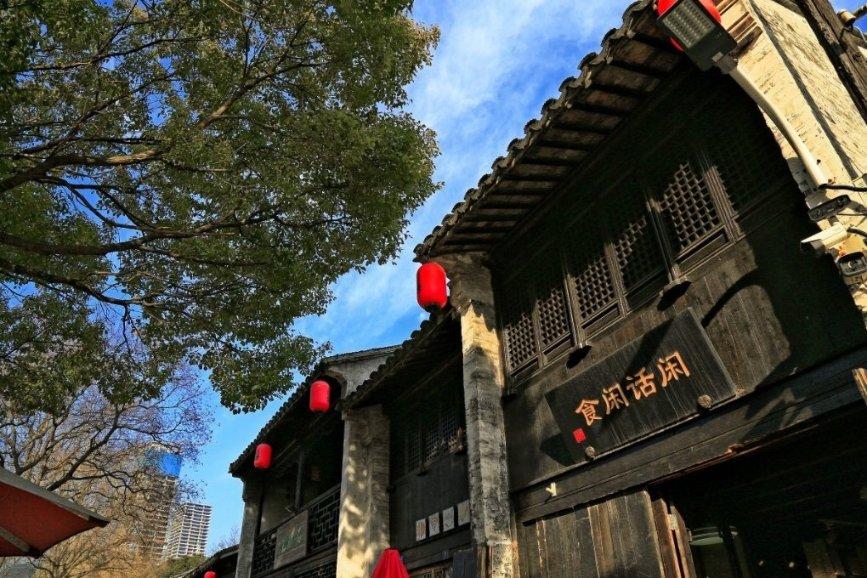 汽车新世界需要持久“鲇鱼效应”