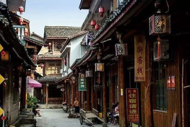 连打两个喷嚏是有人在骂你吗?-最新热门话题讨论社区